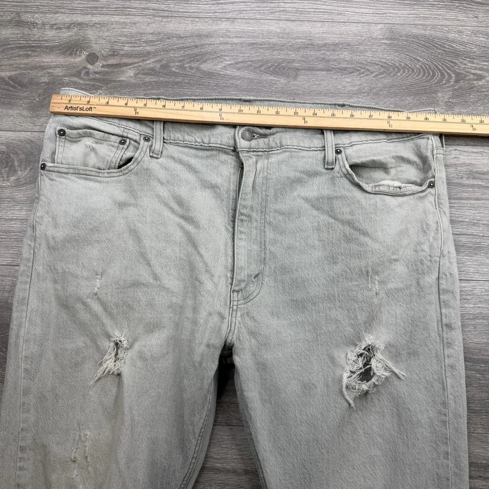 Levis 512 Slim Taper Jeans Mens 42x32 Light Gray Distressed Ripped 5 Pocket Fade